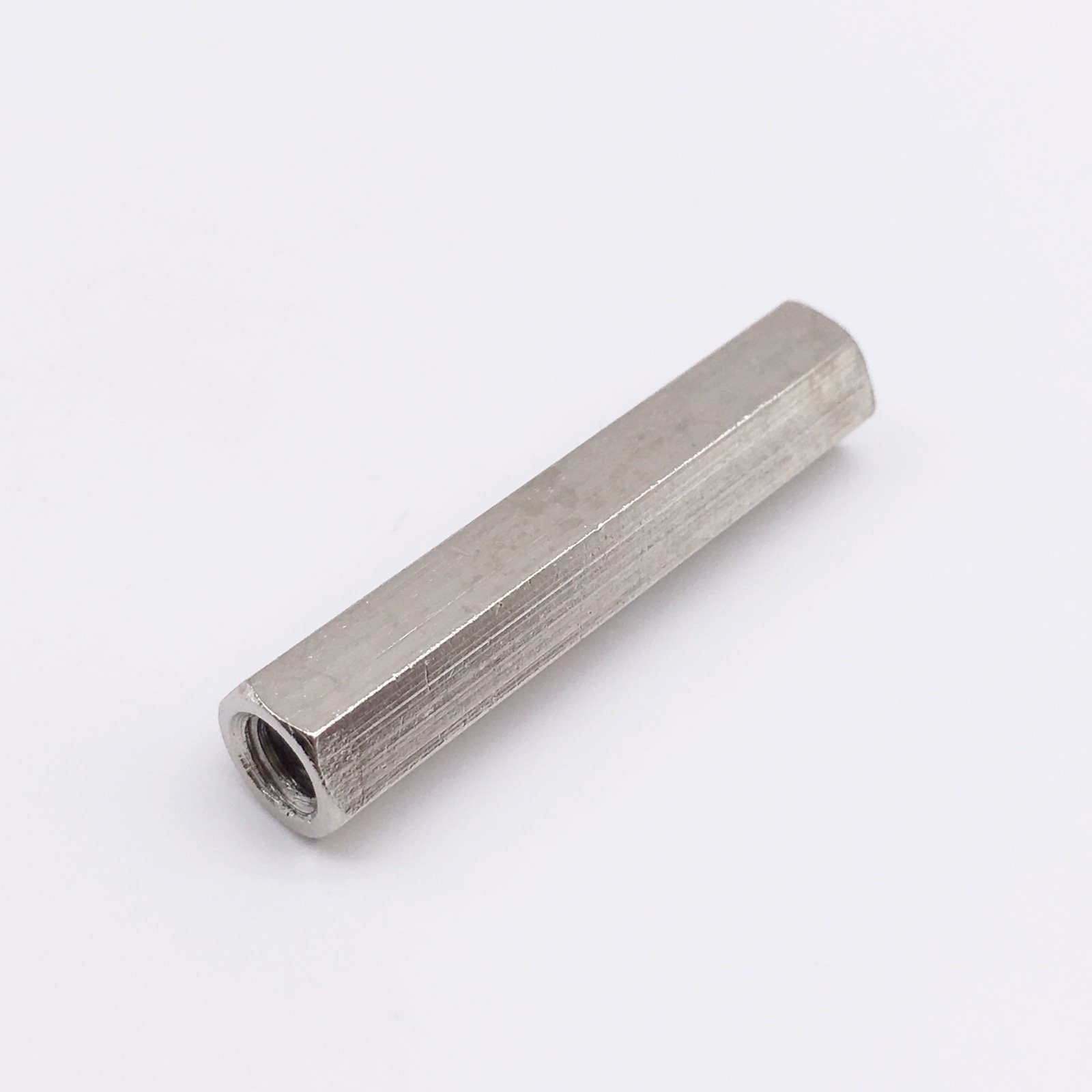 NUTW-06348 50pcs/lot M4xL Female Through Hole Brass Hex Pillar PCB Standoff Threaded Spacer Size: M4x22 NUTW-06348 50pcs/lot M4xL Female Through Hole Brass Hex Pillar PCB Standoff Threaded Spacer Size: M4x22